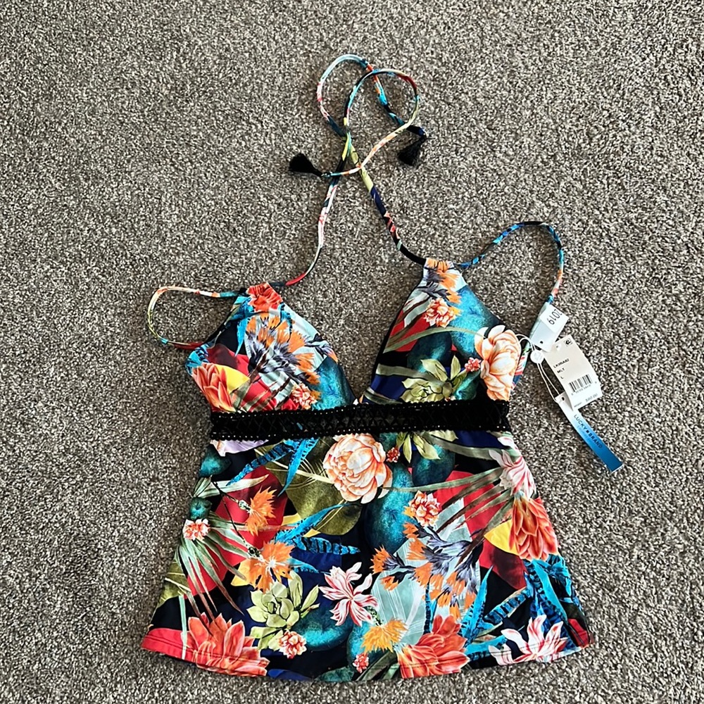 Lucky brand tankini top BNWT. Size Large. MSRP $80